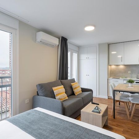 Alda Palencia Catedral Aparthotel Екстериор снимка