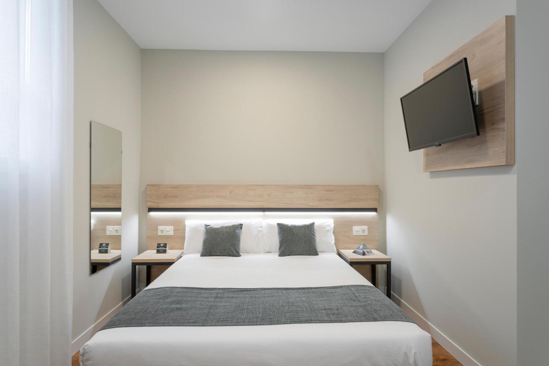 Alda Palencia Catedral Aparthotel Екстериор снимка