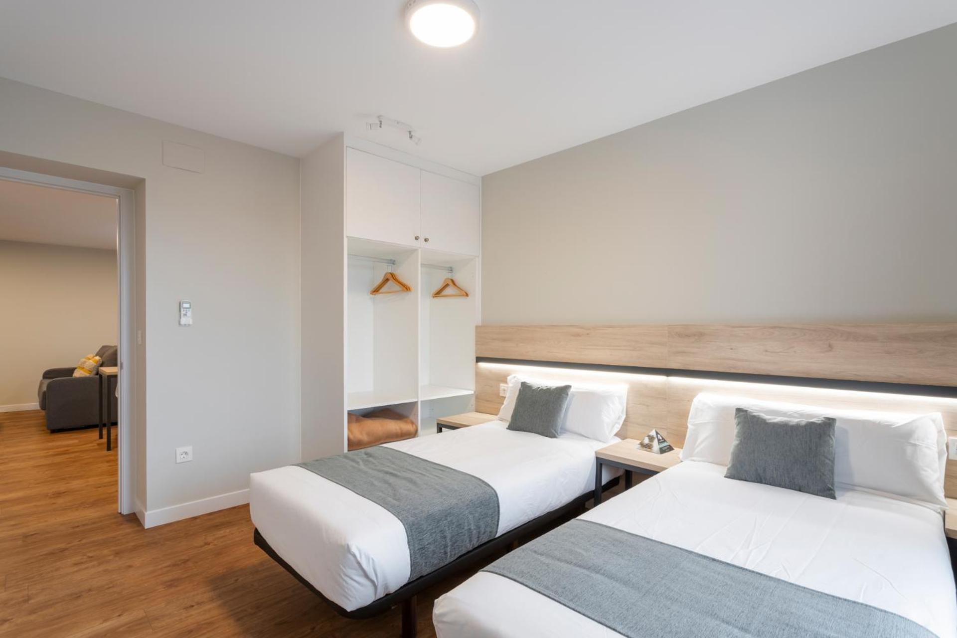 Alda Palencia Catedral Aparthotel Екстериор снимка