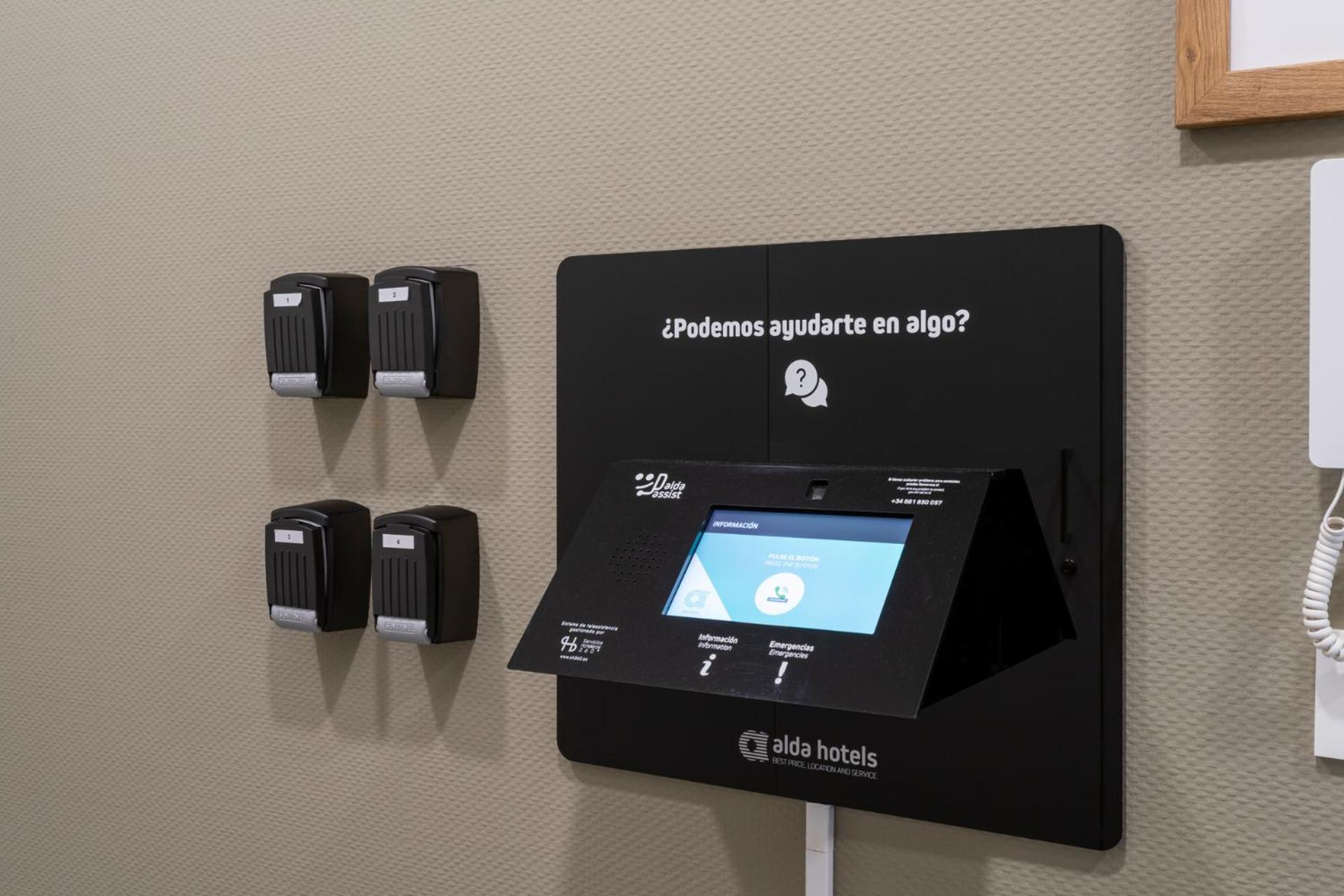 Alda Palencia Catedral Aparthotel Екстериор снимка