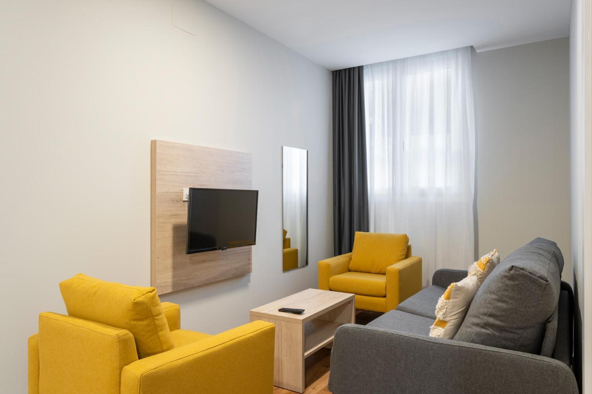 Alda Palencia Catedral Aparthotel Екстериор снимка